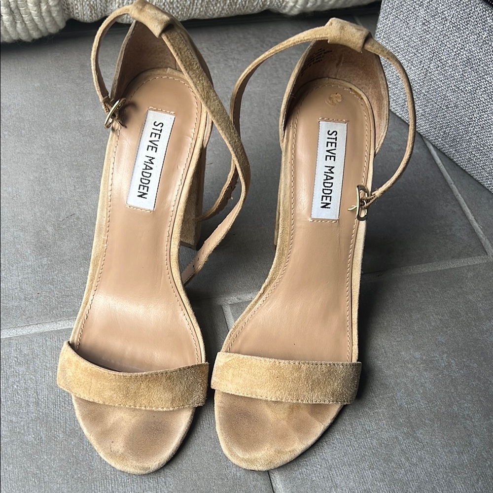 Steve Madden Tan Heeled Sandals